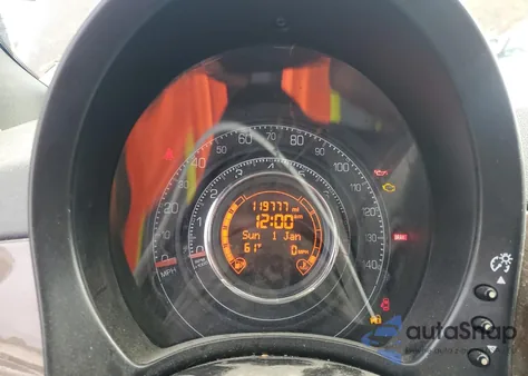 2014 Fiat 500 Sport z USA, uszkodzony, nr VIN 3C3CFFBR7ET184927